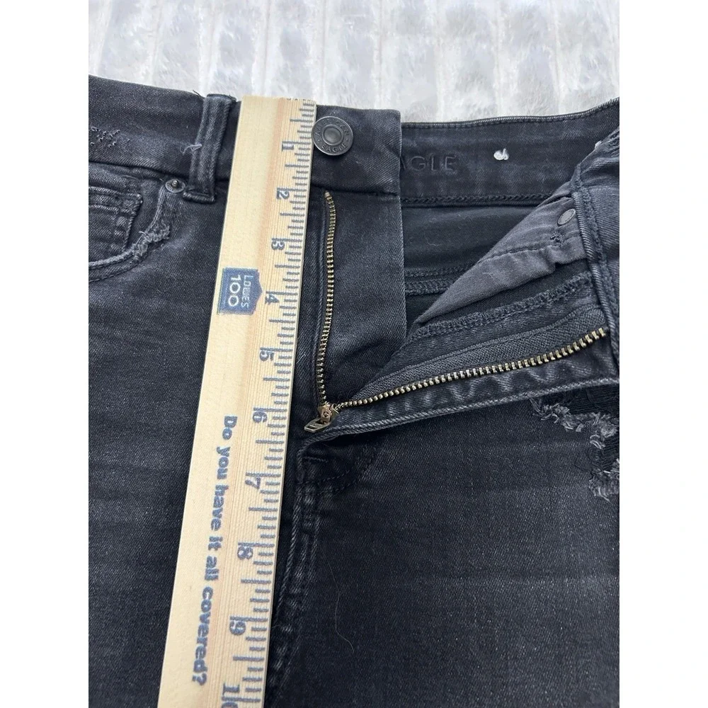 American Eagle Next Level Stretch Curvy Hi-Rise Black Distressed Denim‎ Mini